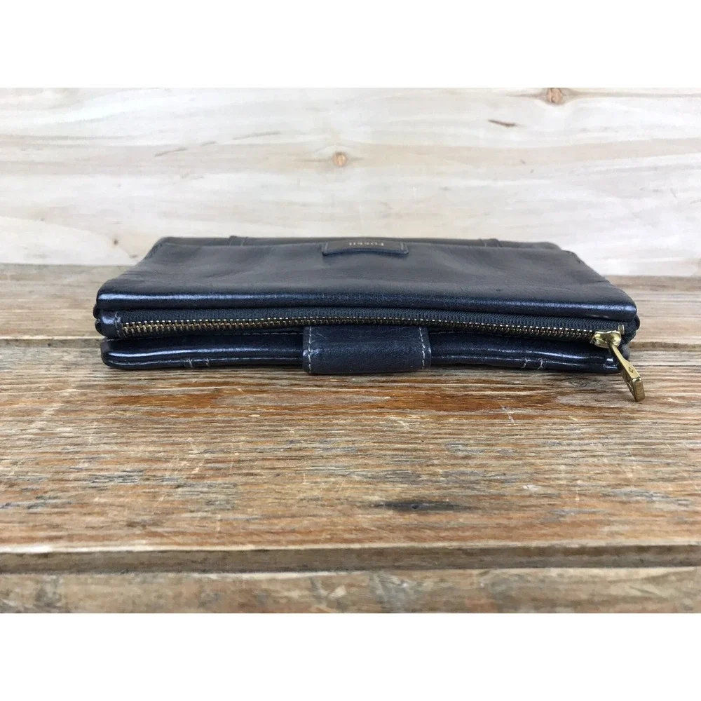 Fossil Vintage Long Bifold Soft Black Leather Wallet Coin Zip EUC